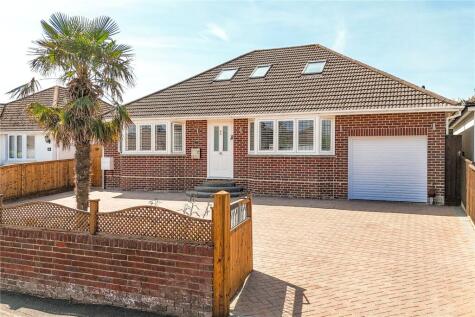 Barton Drive, Barton on Sea, New Milton, Hampshire, BH25