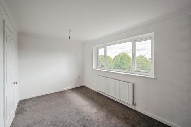 2 bed Semi-Detached for sale Image 10