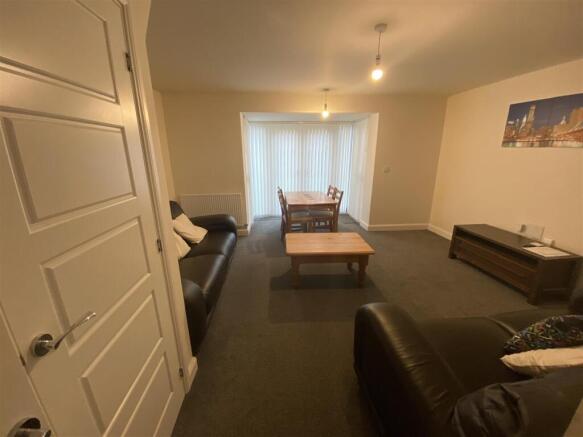 Living / Dining Room