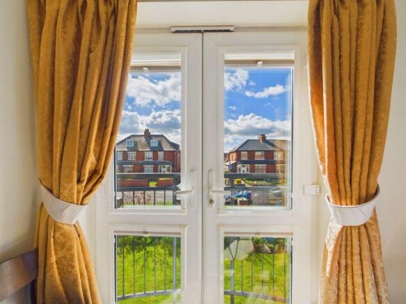 1 bed Apartment for sale Image 6