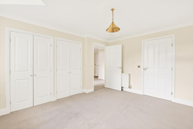 2 bed Retirement Property for sale Image 7