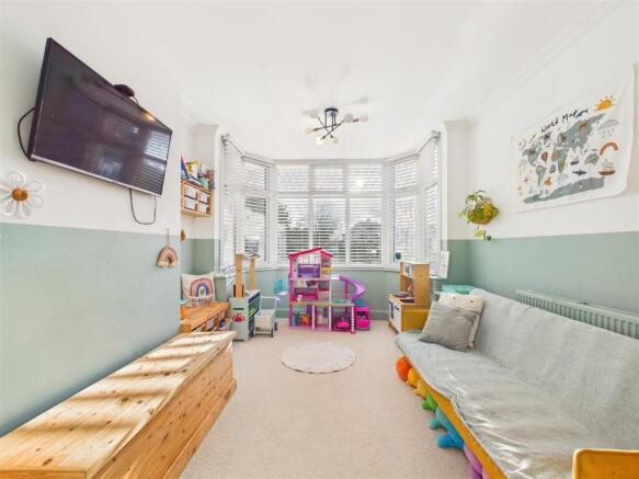 4 bed Semi-Detached for sale Image 9