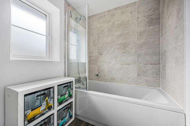 Family bathroom