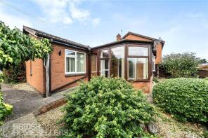 2, Oak Bridge Court, Tenbury Wells WR15 8DS
