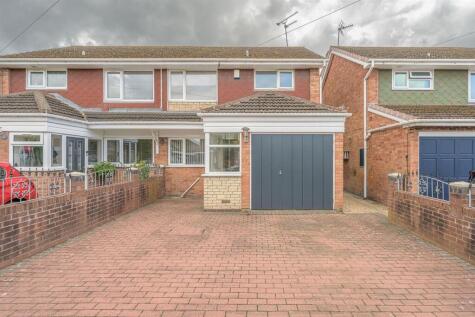 Beech Tree Close, Kingswinford, DY6 7DR