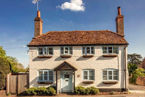 Blue Dawes, Pangbourne on Thames