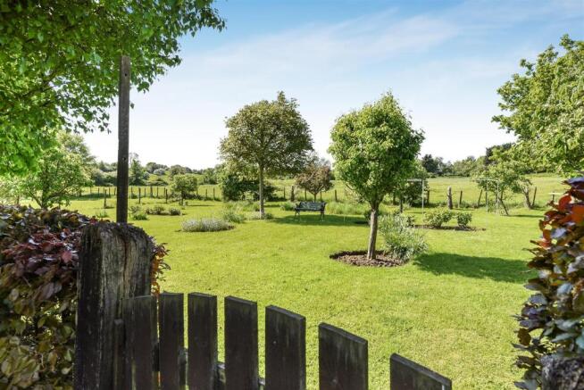 Rear Garden to Field