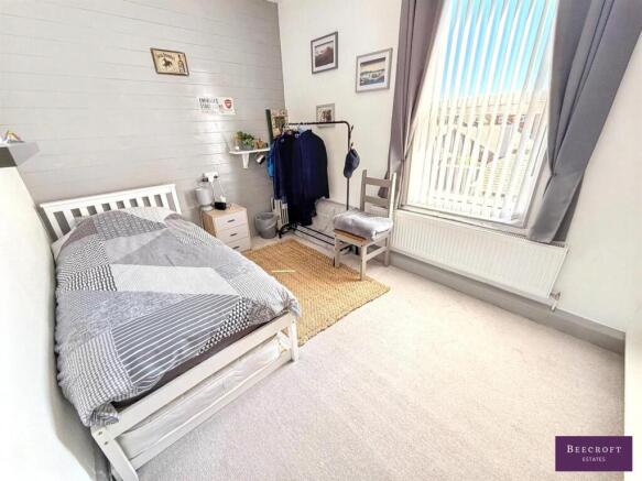 2 bed Semi-Detached for sale Image 9