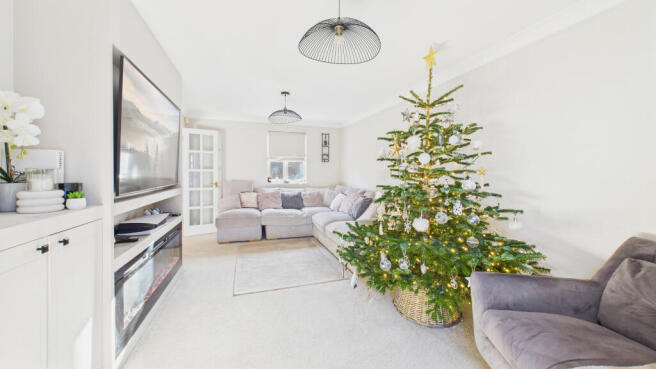 CAM04968G0-PR0080-STILL002