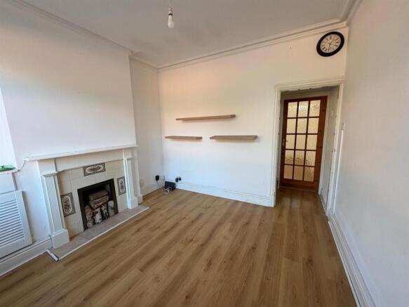 FRONT RECEPTION ROOM