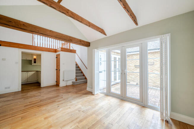 Sitting/Dining Room