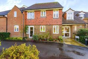 Flat 11, Mallard Court, West Mills, Newbury RG14 5HL