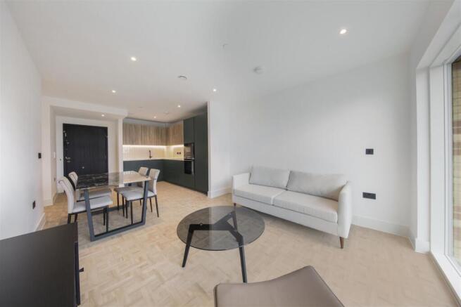 46 Munstead Apartments, 33 Danvers Avenue - X7UlIl