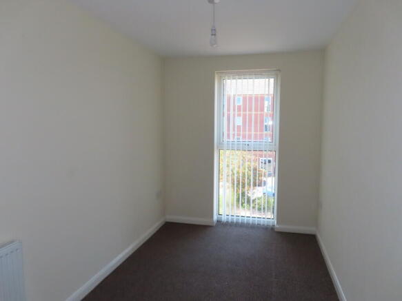 2 bed Flat to rent Image 6