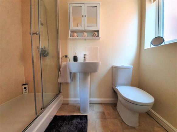 Master En-Suite