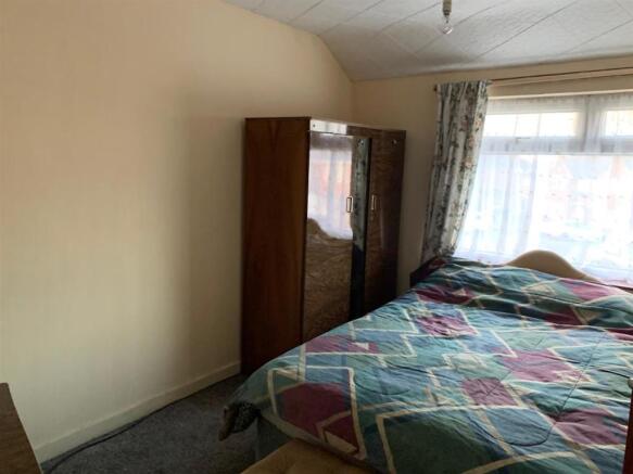 Bedroom 2.jpg