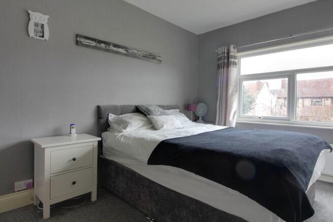 Bedroom 1 (Double)