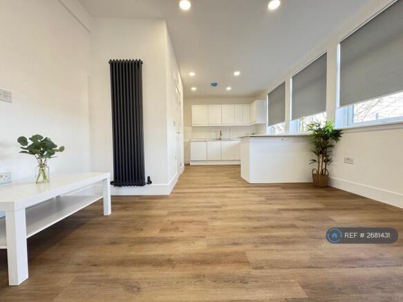 1 Bed Flat - Furnished