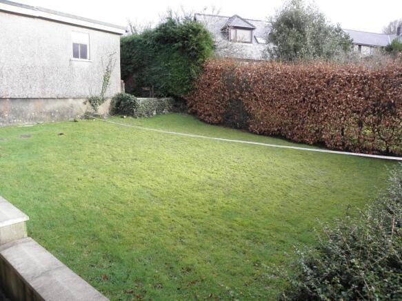 Side garden