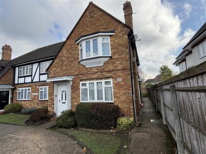 Edgwarebury Lane, Edgware