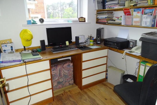 Photo 16