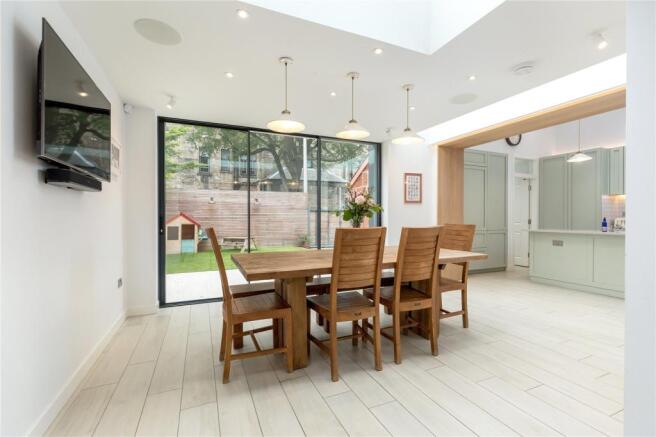 Kitchen/Dining