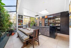 2, Inglis Street, London SE5 9QT