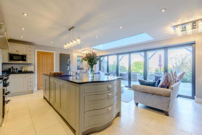 8449580-interior17-800.jpg