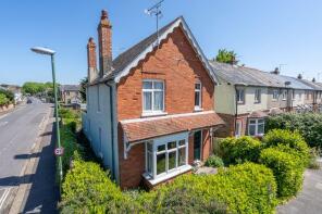 1, Lewis Road, Chichester PO19 7LZ