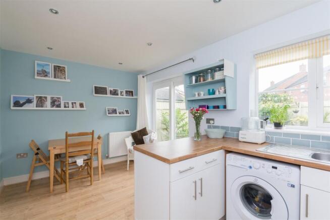 Kitchen/Breakfast Ro