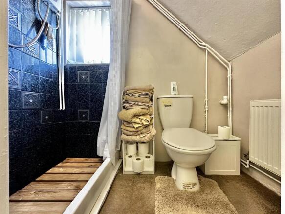 Cloakroom/Shower Room