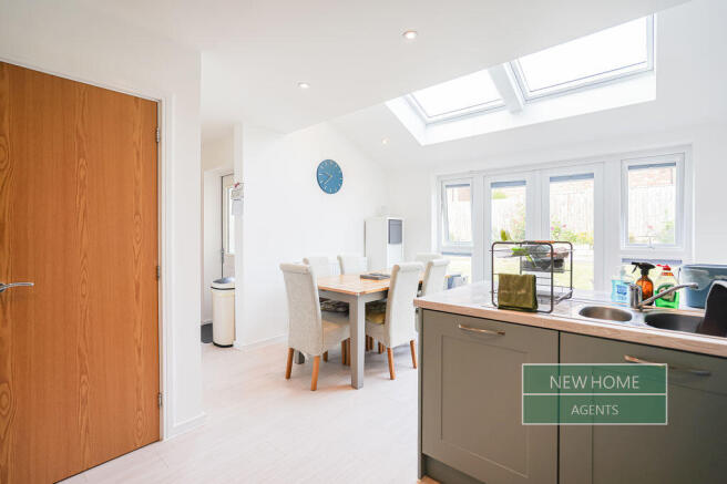 3 bed Detached for sale Image 4