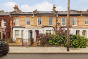 19, Wingfield Street, London SE15 4LN