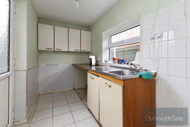 3 bed Semi-Detached for sale Image 9