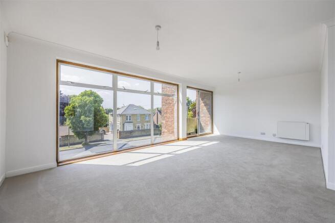 9 Longmead Court, Langstone-PorticoMarketing-Nexa-