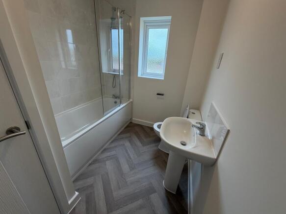 Kings Drive, Bridgwater photo 5