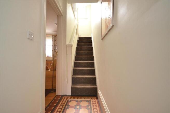 Hallway 1.jpg