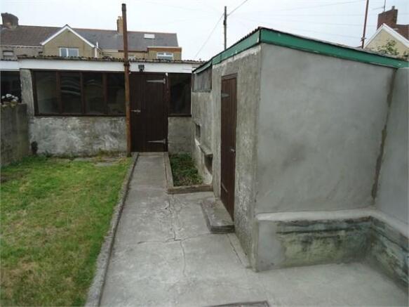 Photo 3