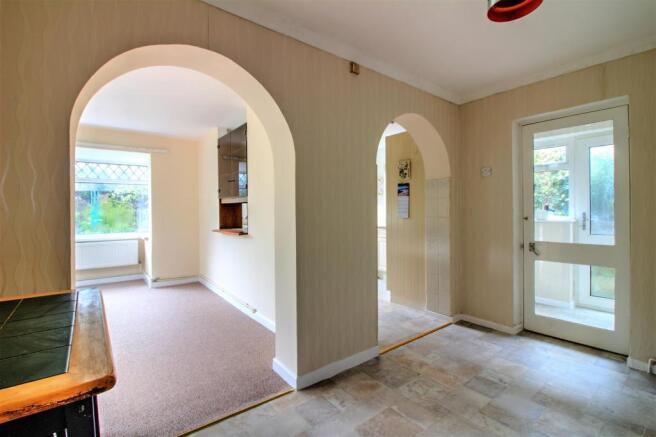 rear hall.jpg