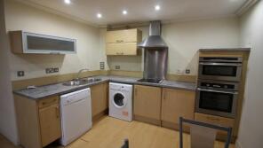63, 26 32 Hewetts Quay, Abbey Road, Barking IG11 7BH