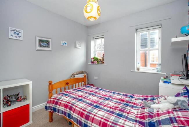 Bedroom 3.jpg