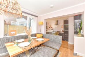 11, Atherley Road, Hayling Island PO11 0JS