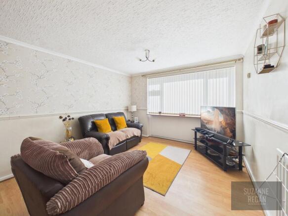 CAM05192G0-PR0259-STILL002