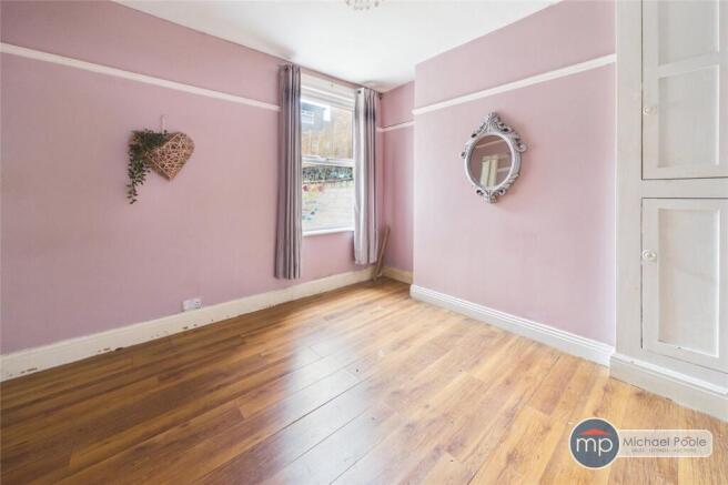 2 bed Terraced for sale Image 6