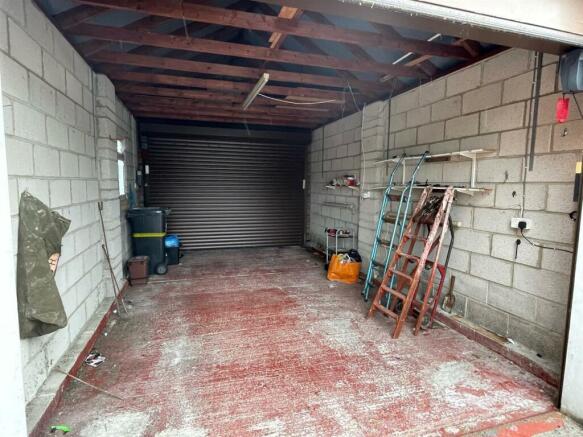 Garage,.jpg