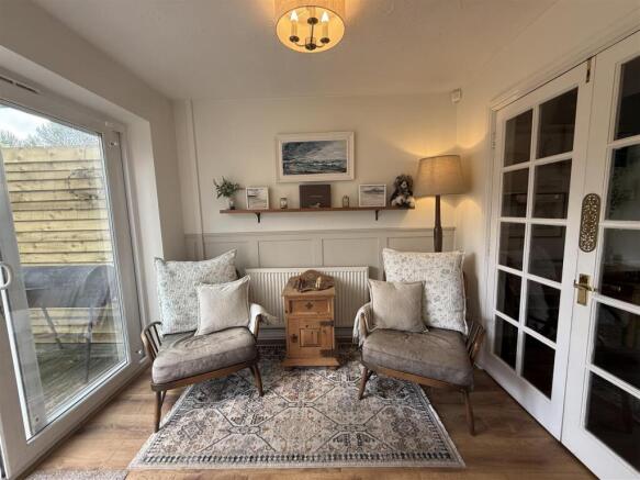 3 bed Semi-Detached for sale Image 7