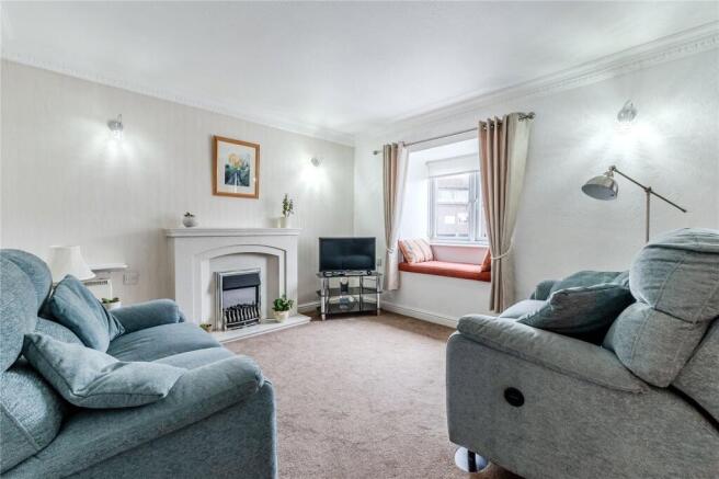 2 bed Apartment for sale Image 2