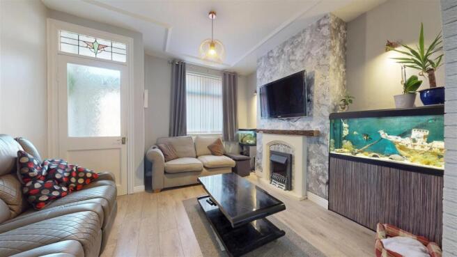 Mendip Grove Reception Room