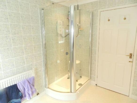 Shower Room Photo