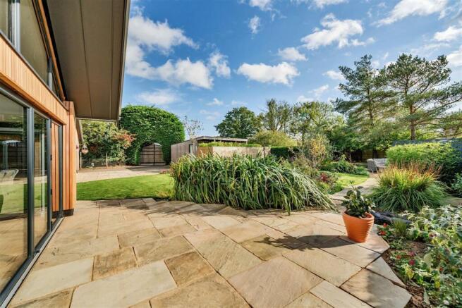 Woodland View, West End, Silverstone